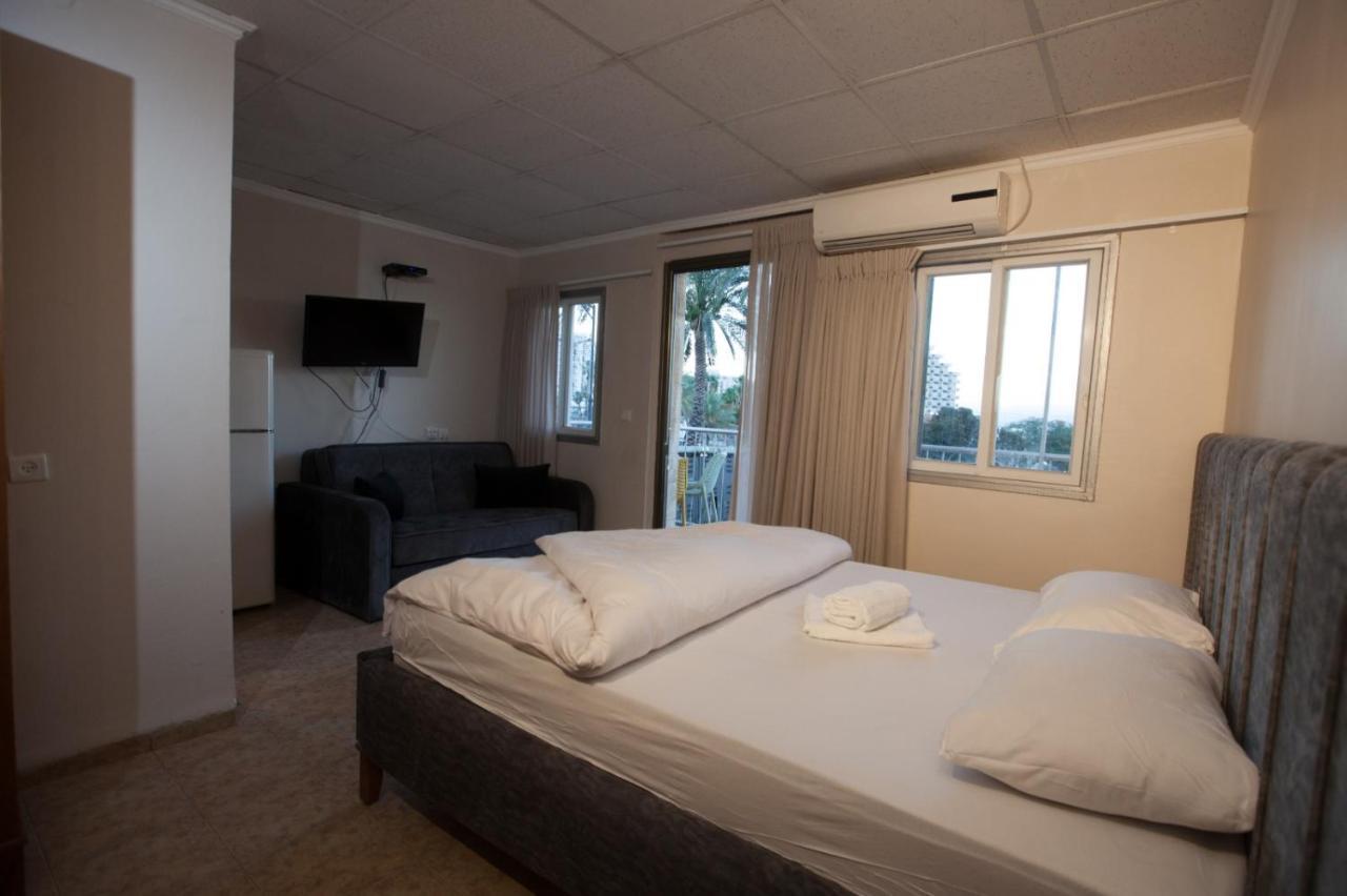 Puy Ahuzat Haosher Hotel Tiberias Kültér fotó