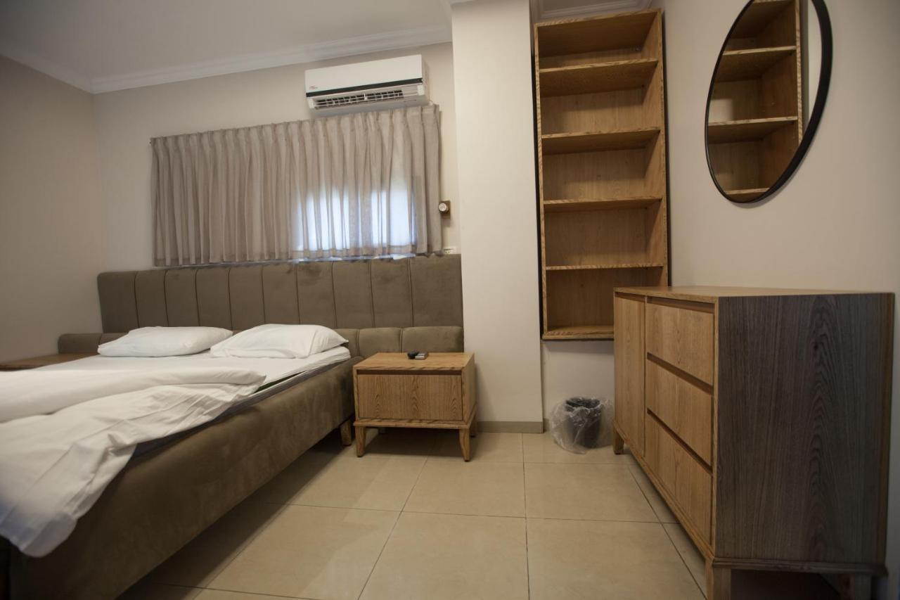 Puy Ahuzat Haosher Hotel Tiberias Kültér fotó